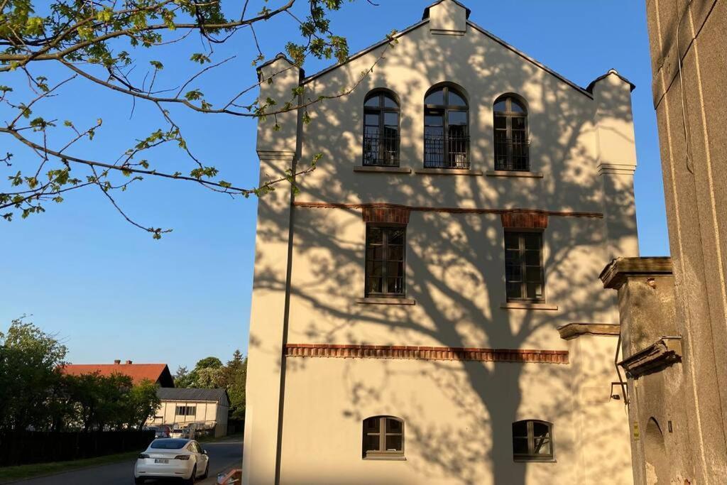 Neues Gesindehaus Vila Rötha Exterior foto